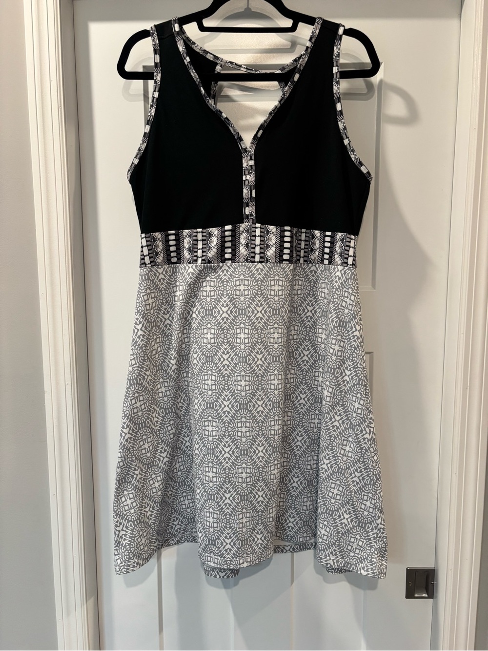 Marmot Black/White/Grey Patterned Sleeveless Becca A-Line Mini Dress